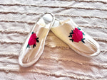 Load image into Gallery viewer, Creamy White Floral Slippers | Prepaid Orders Only
